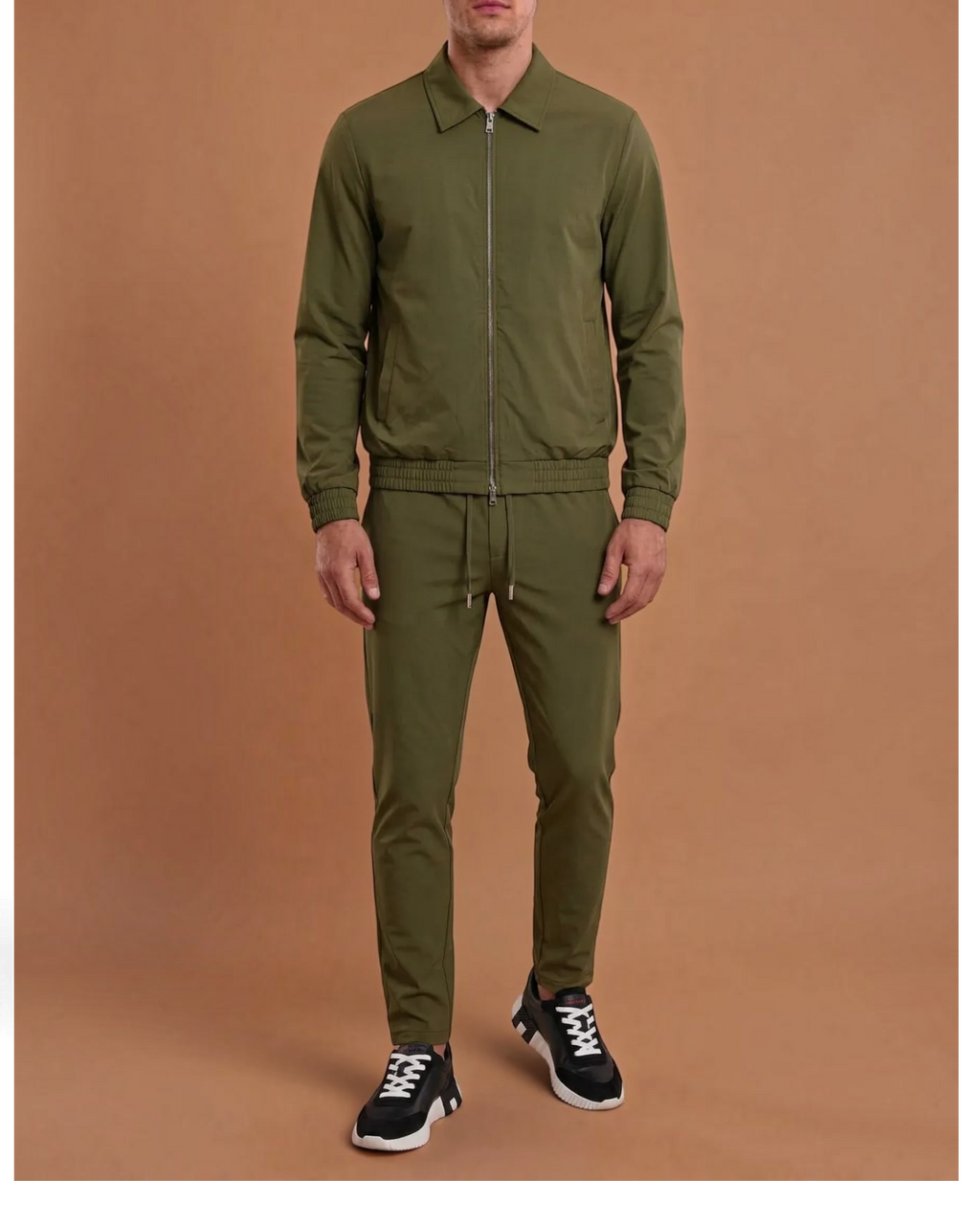 Carino Tech Suit