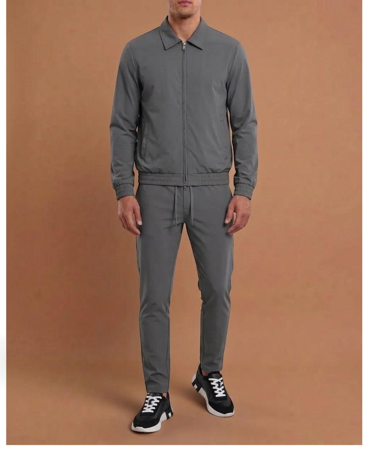 Carino Tech Suit