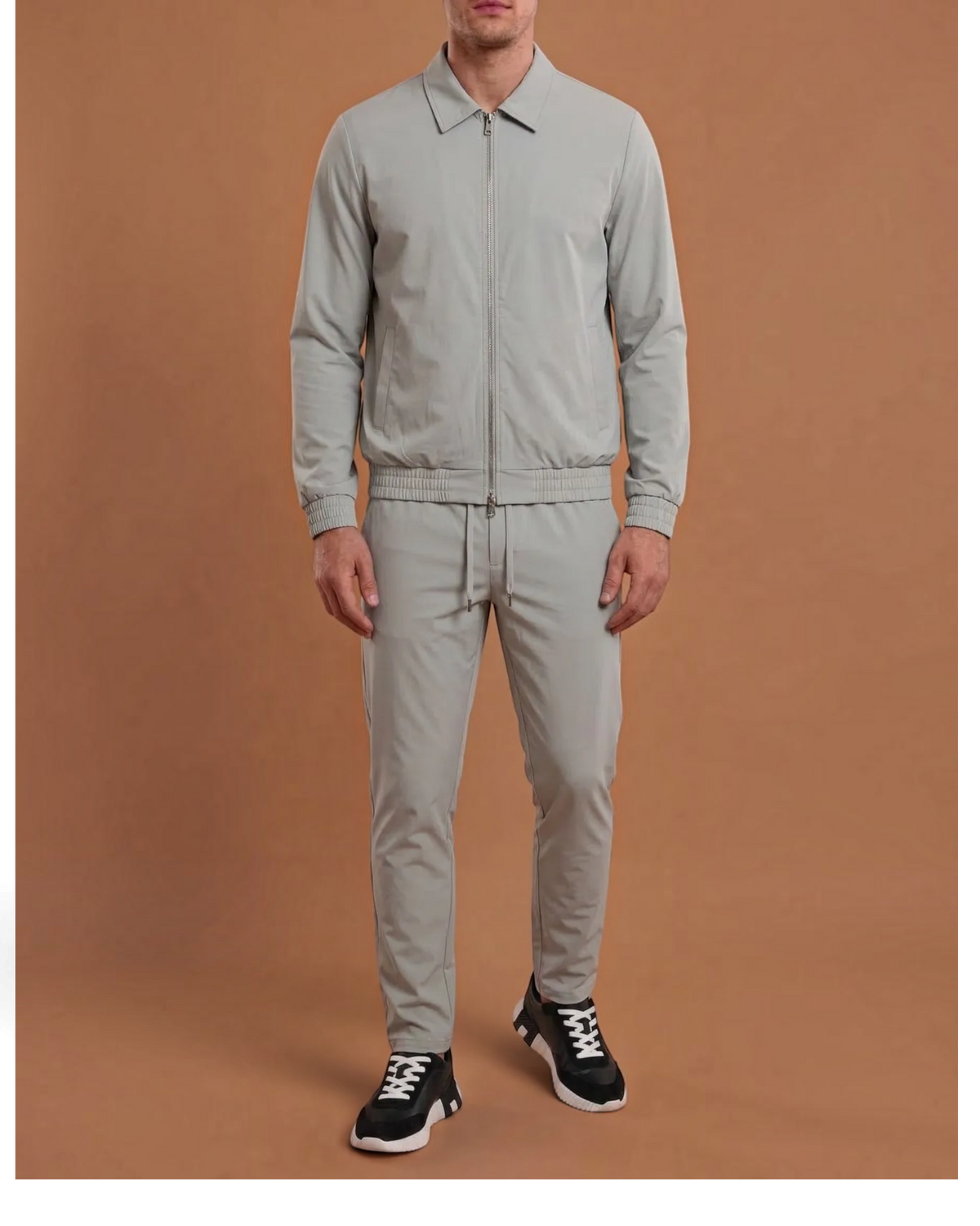 Carino Tech Suit