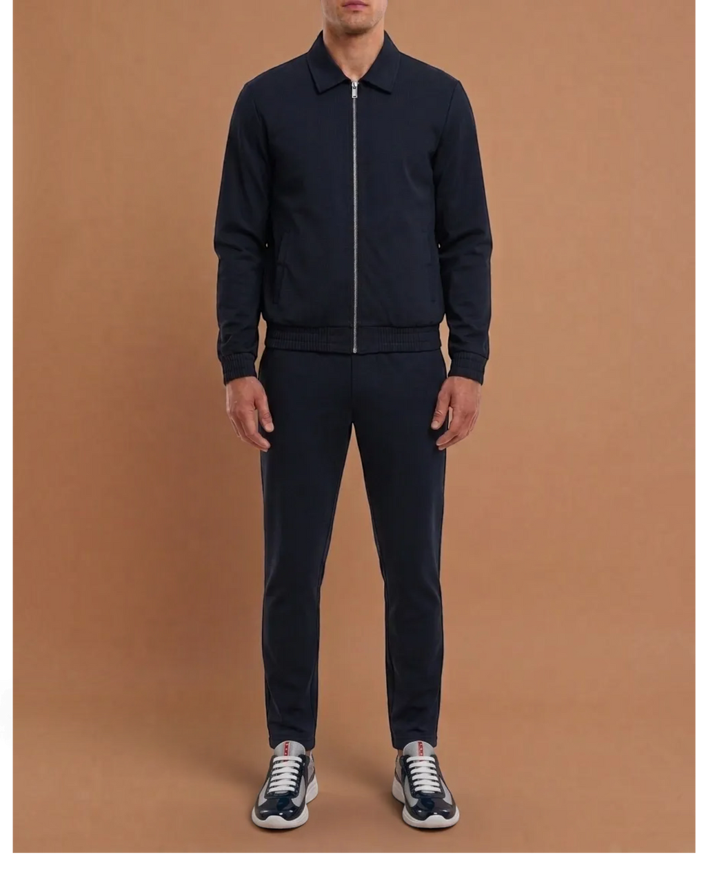 Carino Tech Suit